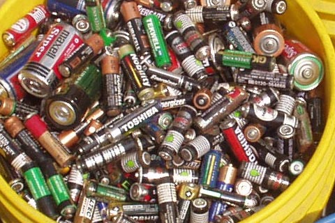哪里回收锂电池_旧电池如何回收_电池芯回收